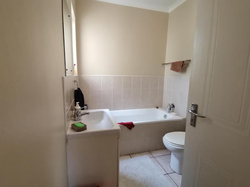 To Let 3 Bedroom Property for Rent in Highbury Western Cape